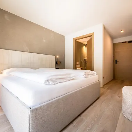 Hotel Sonnenheim Chienes Esterno foto