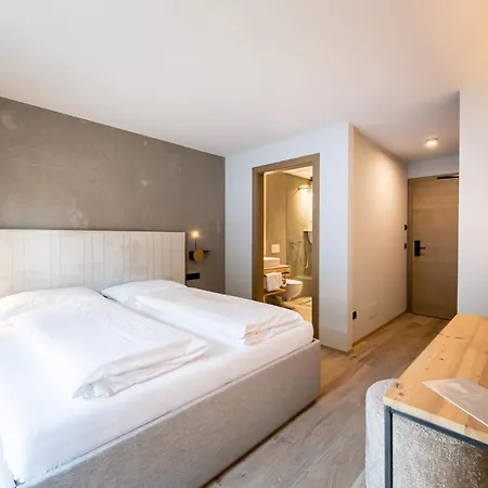 Hotel Sonnenheim Chienes Esterno foto