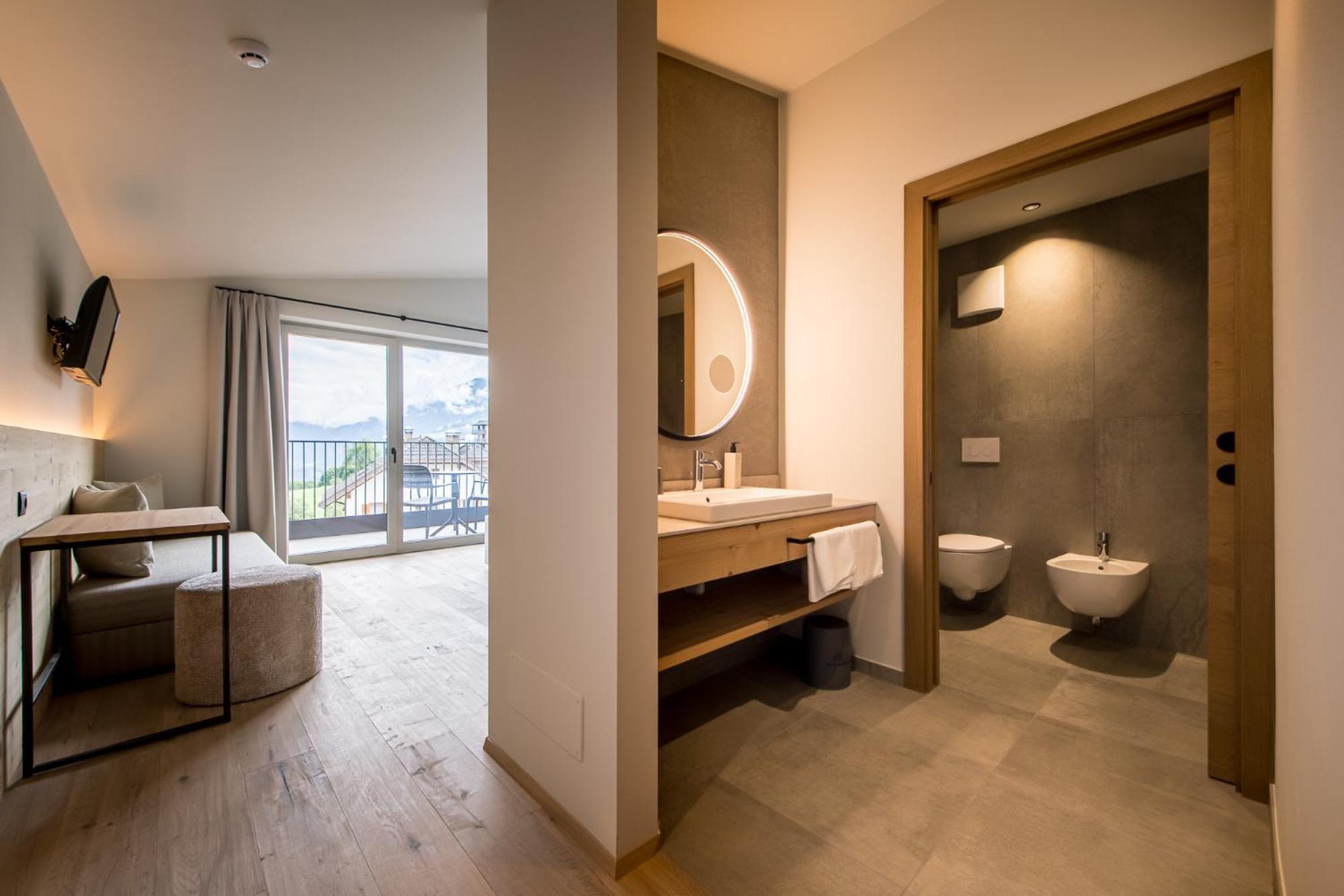 Sonnenheim Hotel Chienes